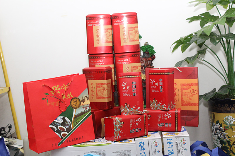 喜迎中秋國慶！擎川公司為員工送上中秋節(jié)福利啦