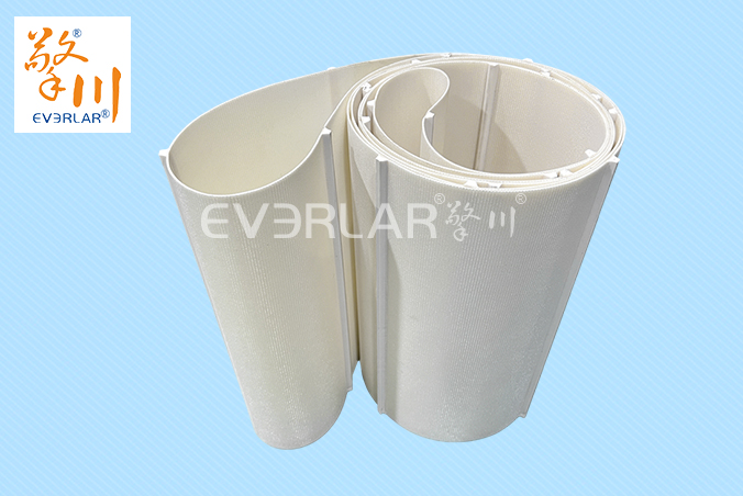 雙面纖維輸送帶加擋板耐磨防滑食品行業(yè)流水線提升機傳送帶擎川定制